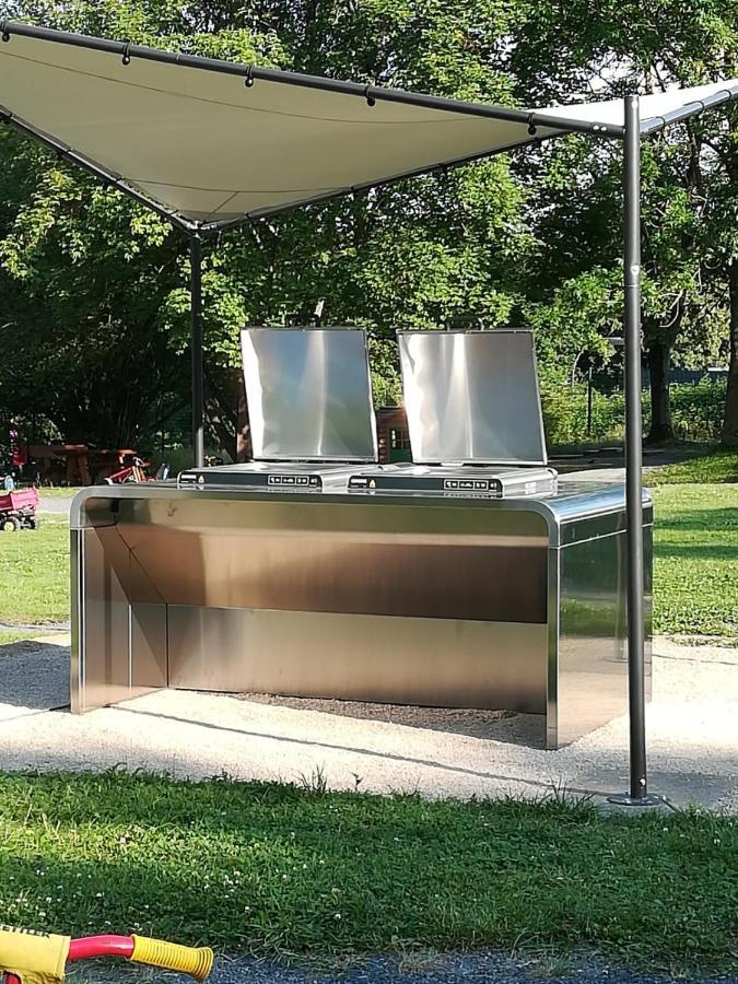 Schlaffaesser Am Schmetterlingspark Uslar Extérieur photo
